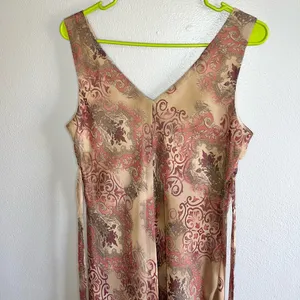 [New York and Company] Vintage Ruffle Hem Midi Dress- Size 8 thumbnail 5