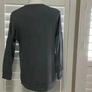 LONG sleeve tee thumbnail 3