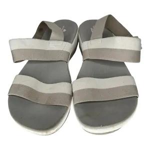 Cloudsteppers by Clarks Sandals‎ thumbnail 2