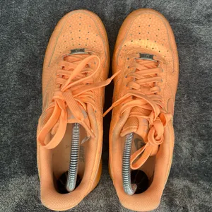 Nike Air Force 1 07 Sunset Glow Women's Size 8.5 thumbnail 5