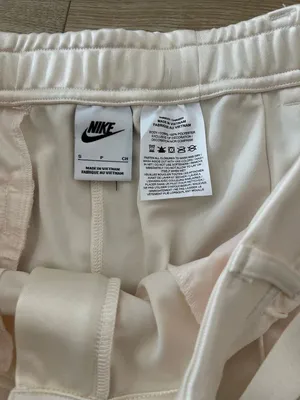 Nike Belted Pintuck Pants, Chalk, size small, NWT thumbnail 9