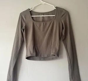 Hollister light brown fitted top thumbnail 1