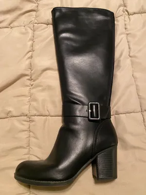 Naturalizer knee-high boots. Like new. thumbnail 2