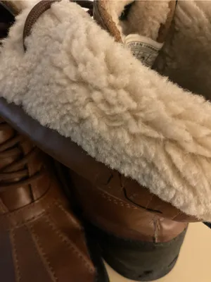 UGG Women's Brown Leather & Suede Butte Lace-Up Insulated Boots US 8 thumbnail 11