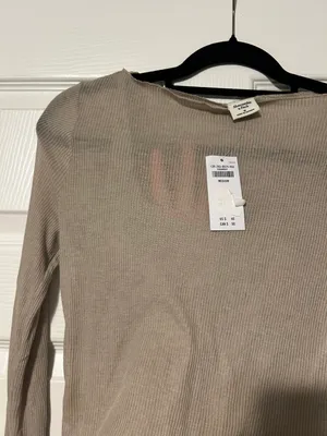 Abercrombie Sheer Top thumbnail 2