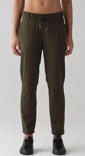 Lululemon On‎ The Fly Dark Olive Straight Leg Athletic Pants 4 thumbnail 1
