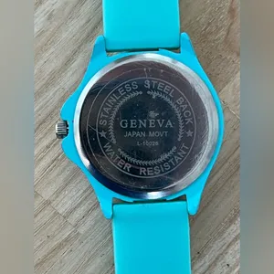 2/$20 Value Watch thumbnail 6