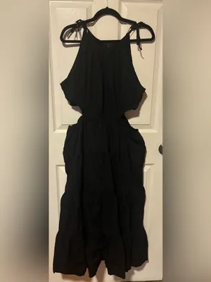 J.CREW HALTER MAXI DRESS, SIDE POCKETS, BLACK RUFFLES thumbnail 3