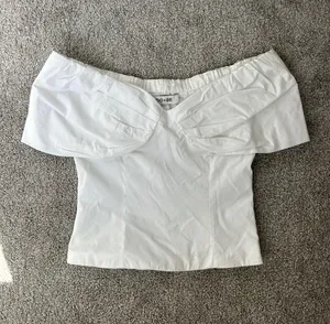 DO+BE white top thumbnail 1