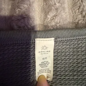OFFLINE by Aerie Waffle Knit Henley Crop Top Sage Green XS‎ Thumbholes Thermal thumbnail 3