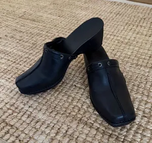 Timberland Women’s Black Leather Slip On Mules Size 7.5 Comfort Shoes thumbnail 1