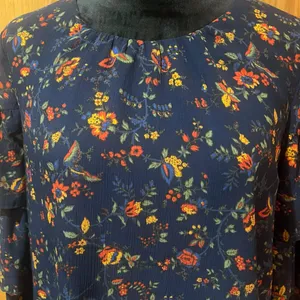 Madewell Ruffle-Sleeve‎ Top Blouse in Climbing Vine Navy Blue Floral Size Medium thumbnail 6