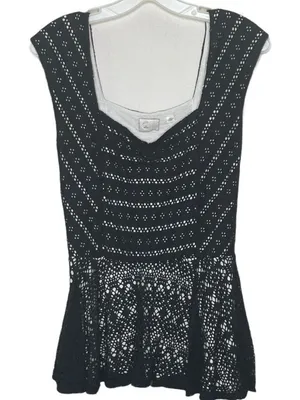 Postage Stamp Anthropologie Top‎ thumbnail 1