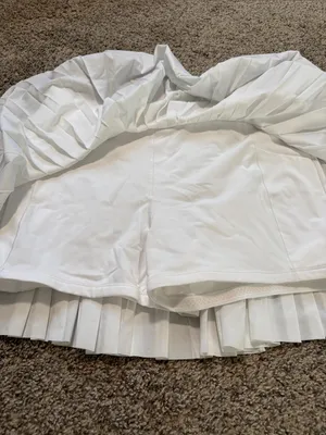 Athleta Match Point Pleated Skort size large NWT thumbnail 4
