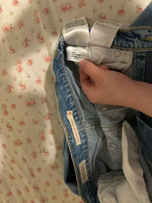 70s High-Rise Slim Straight Jeans thumbnail 3