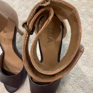 MIA Two-Tone Ankle Strap Heels – Brown & Tan, Size thumbnail 3
