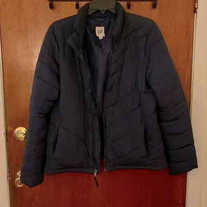 GAP Women Puffer Jacket thumbnail 2