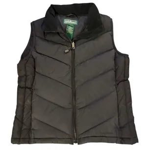 LL Bean Vintage Goose Down Puffer Vest Womens Size Small Petite Black Zip Up thumbnail 1