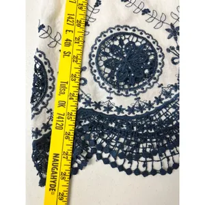EN CRÈME Blouse‎ Women Medium White Navy Blue Embroidered Crochet Hem V-Neck thumbnail 8