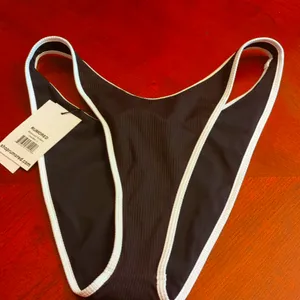 Rumored Bikini Black Size L thumbnail 1