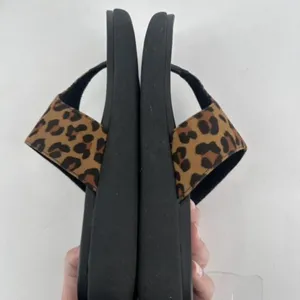 New Centro Point Women’s Leopard‎ Flip Flop Platform Size 7.5 thumbnail 9