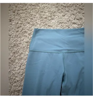 Lululemon Leggings Align 28" thumbnail 4