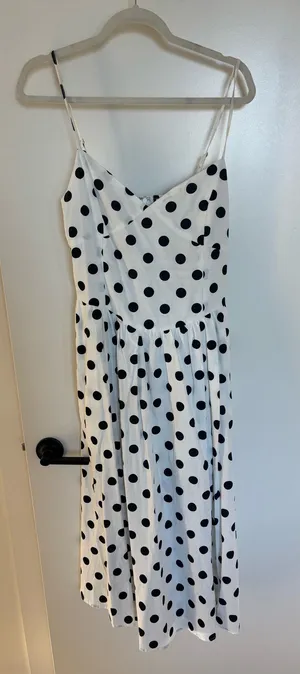 polka dot dress thumbnail 1