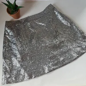 Decree Sequin Mini Skirt Sz M Silver Y2K Disco Festival Glam Party Holiday NYE thumbnail 13