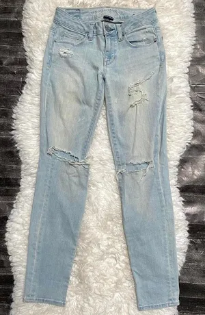 AMERICAN EAGLE LIGHT DENIM DISTRESSED SKINNY JEANS BASIC CASUAL NORMCORE GRUNGE thumbnail 1