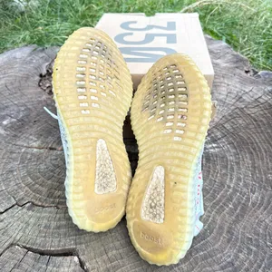 Adidas Yeezy Boost 350 V2 men’s shoes size 9.5 thumbnail 7