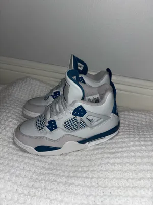 Air Jordan 4 military blue thumbnail 3
