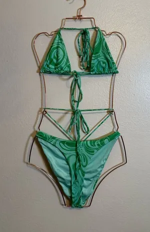 Frankies Bikinis‎ Satin Bikini Set and Sarong in Rainforest thumbnail 1