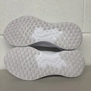 New WMNS 9.5 Nike Revolution 7 Platinum Running Shoes FB2208-100 Sneaker thumbnail 5