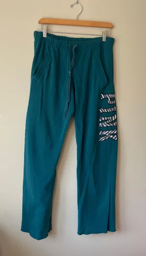 PINK - Victoria's Secret sweatpants thumbnail 1
