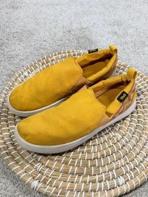 Teva Women’s Voya Slip On Shoes Flat Lightweight in Yellow Sunflower 7 thumbnail 4