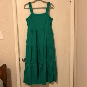 NWT Emerald Green Cotton Dress Size M thumbnail 3