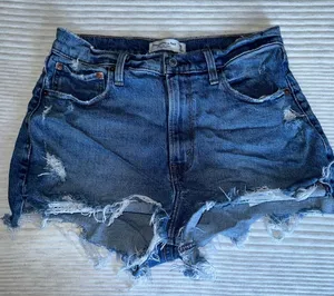 Abercrombie Cuttoff Shorts High Rise thumbnail 1