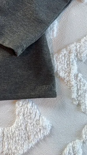 Aritzia Contour Long Sleeve thumbnail 2