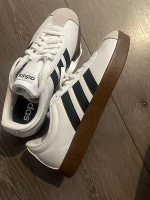 VL Adidas Court Sneakers 3.0 Women’s 7 thumbnail 3