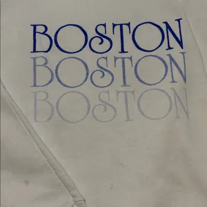 Fruit of the Loom Boston VINTAGE XL White Crewneck Sweatshirt thumbnail 4
