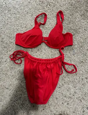 Target Bikini thumbnail 1