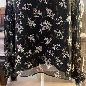 Vici Floral Blouse thumbnail 3