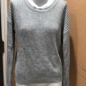Forever 21 gray knit sweater thumbnail 2
