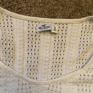 Hollister Sweater Top thumbnail 2