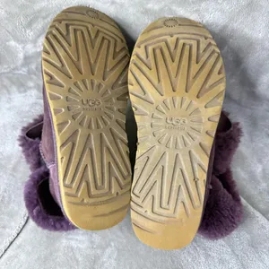 UGG Australia Bailey Button Purple Suede Boots women size 10 thumbnail 6