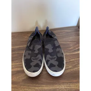 Rothys The Sneaker Grey Camo Slip On Knit Shoes Womens‎ 9 Machine Washable thumbnail 2