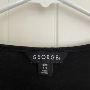 EUC | GEORGE‎ women’s solid black tiered ruffle front short sleeve blouse small thumbnail 4