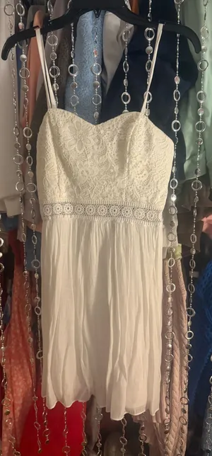 A Byer White Dress thumbnail 1