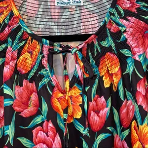 Vintage Village Fair Floral Midi Dress Pockets Cottagecore Small Silky Moo Moo‎ thumbnail 2