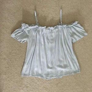 Kendall & Kylie Cold Shoulder Top thumbnail 2
